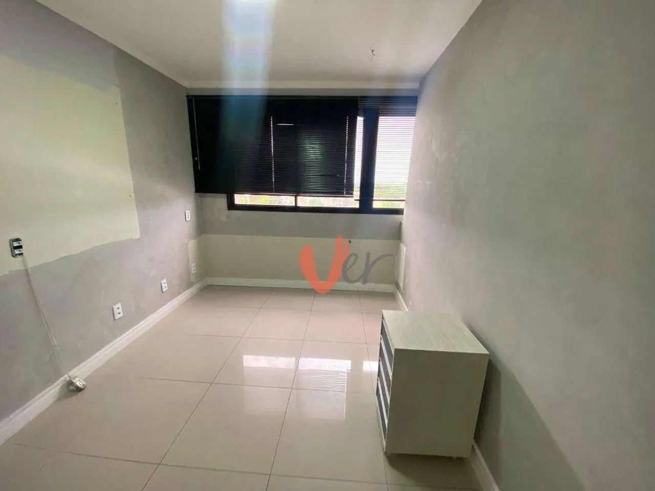 SALA À VENDA NO EUSÉBIO. - Foto 4
