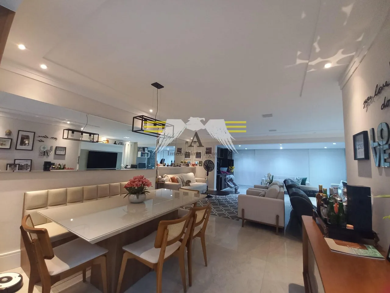 Viva o Alto Padrão no Belém: Sofisticação em Apartamento de 134m² no Condomínio Collori, 2