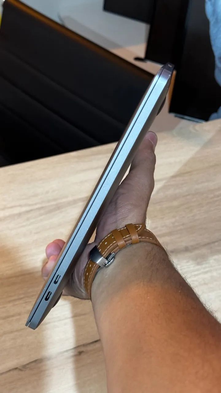 Macbook Pro 2020 8GB Ram | 256GB TouchBar Retina - 3 meses de garantia! Até 12x no cartão  - Foto 4