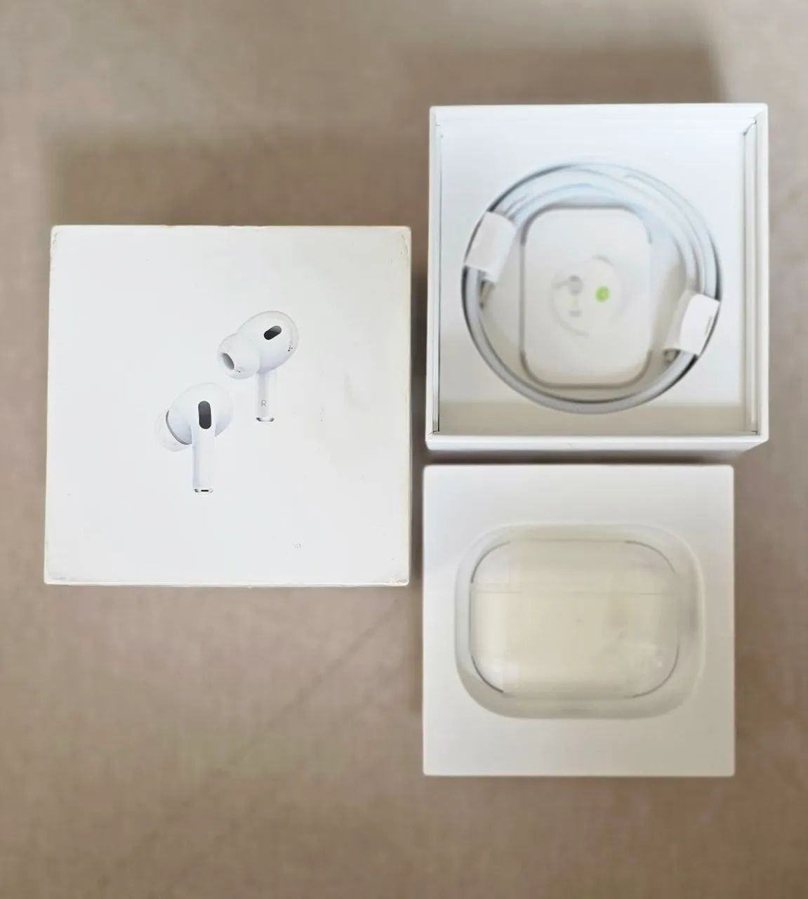 AirPods Pro 2 Geração USB-C - Acessórios de Celular - Socopo