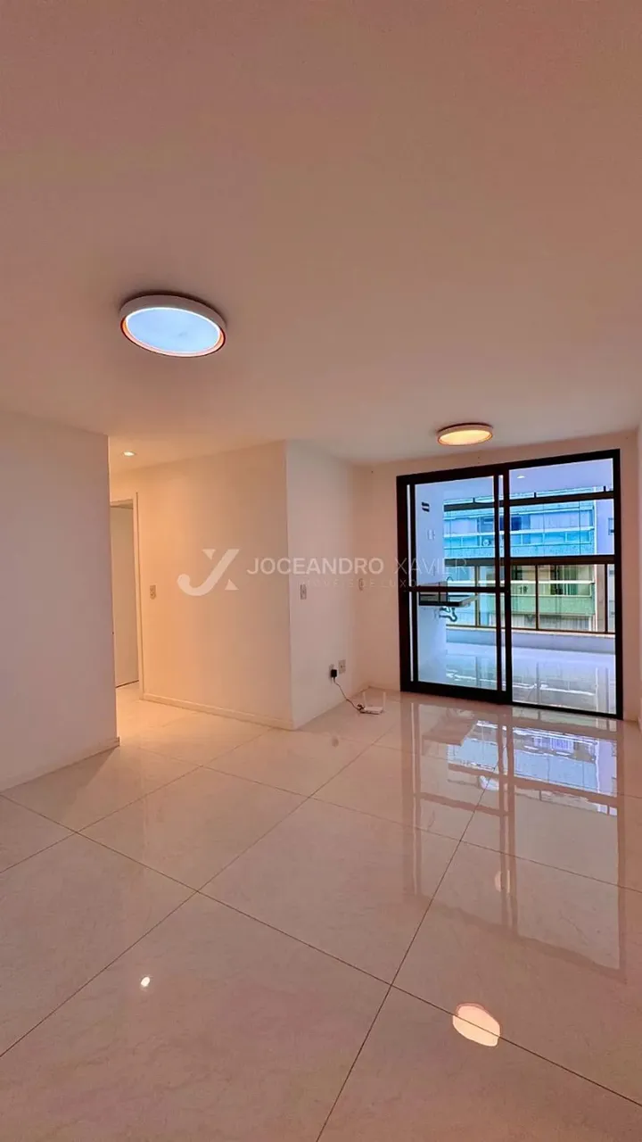 PRAIA DA COSTA - VILA VELHA - ALUGO APARTAMENTO DE 3 QUARTOS