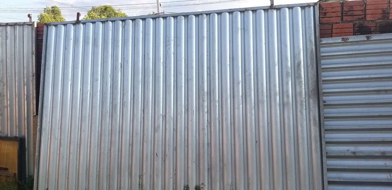 Portão metálico 64295717014530120