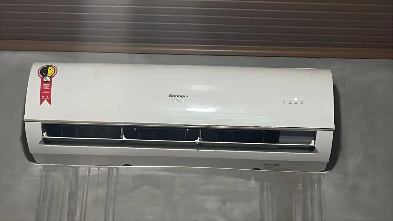 Ar Condicionado Springer - 18000 BTUs - Split