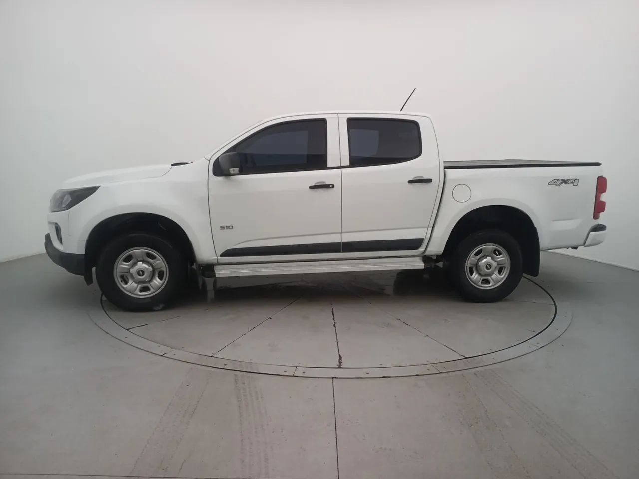 Chevrolet S10 2024 photo 2
