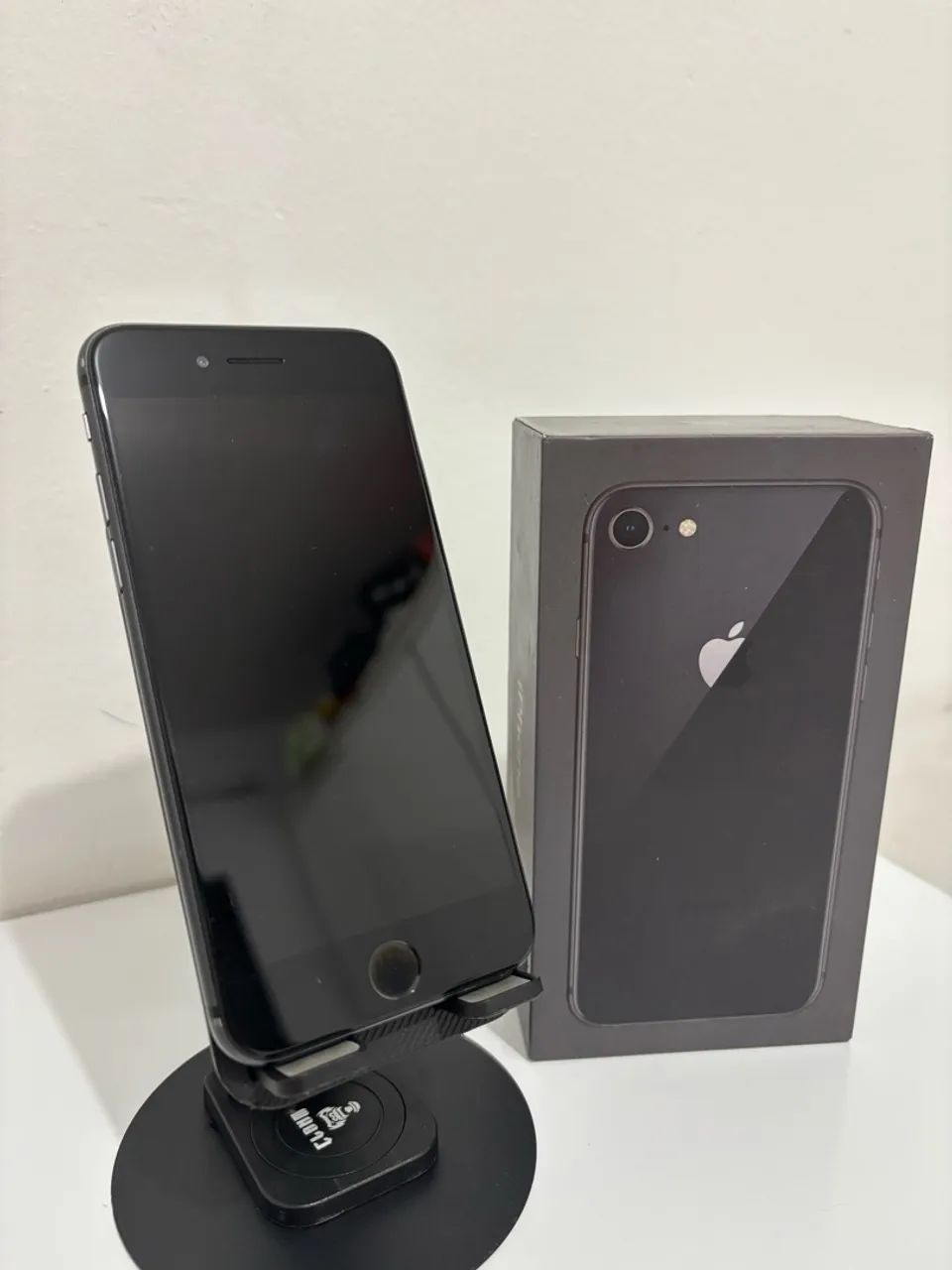iPhone 8- 64GB - Foto 2