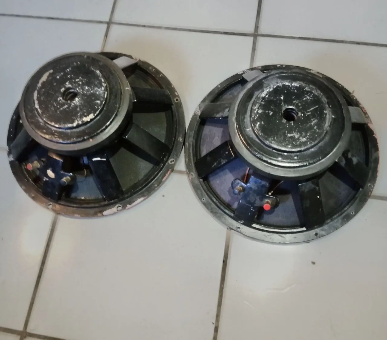 1 PAR DE FONE DE 15 DE 700w CADA UM - Foto 2