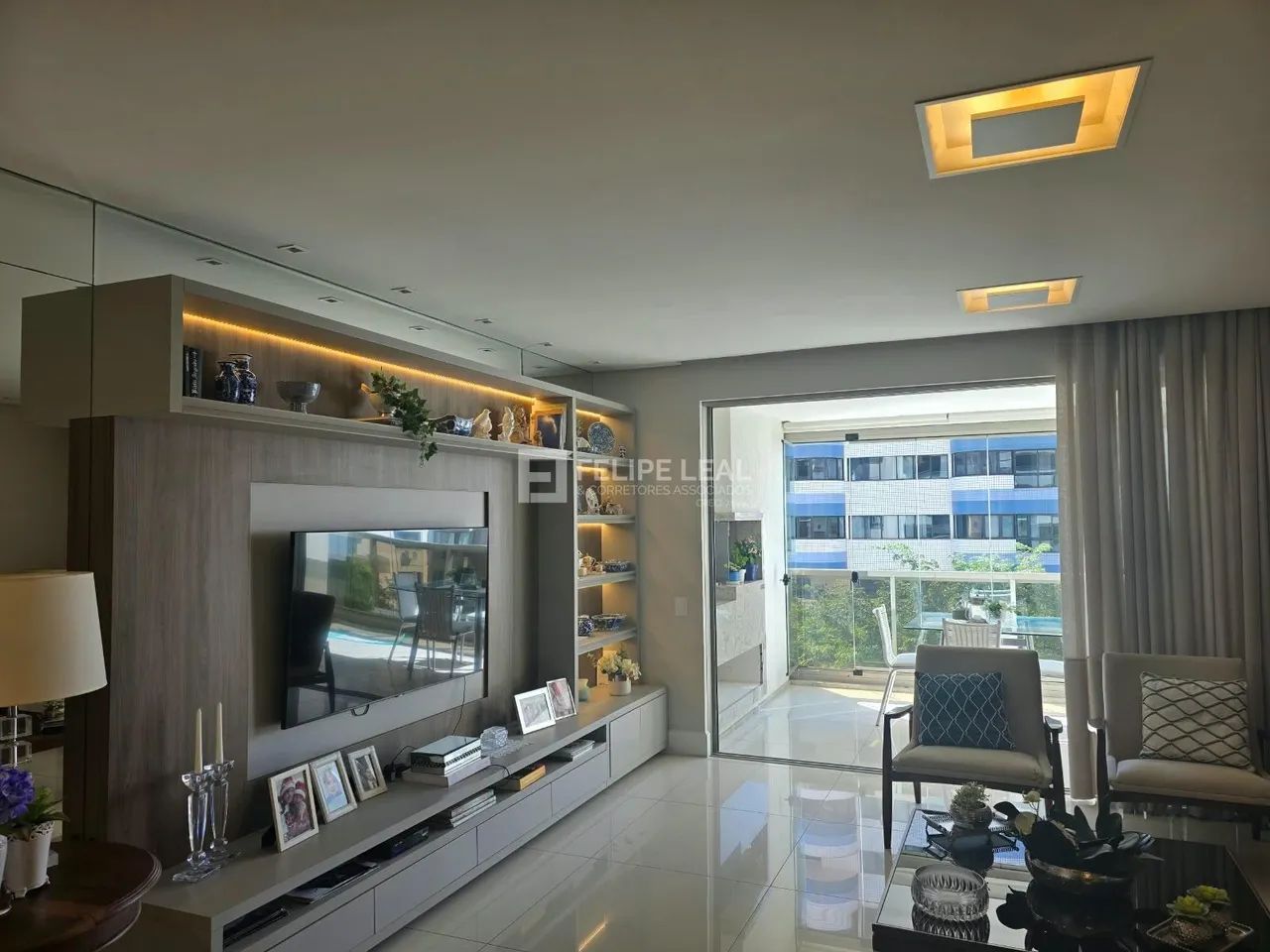 Espetacular Apartamento com 3 Suítes no Renomado WOK Residence  Centro, Florianópolis - Foto 5