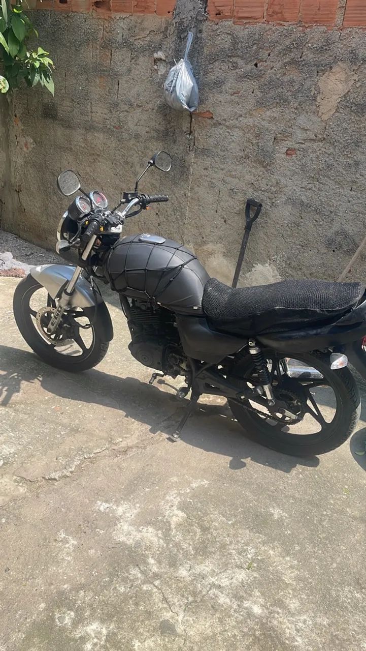 Moto Suzuki 