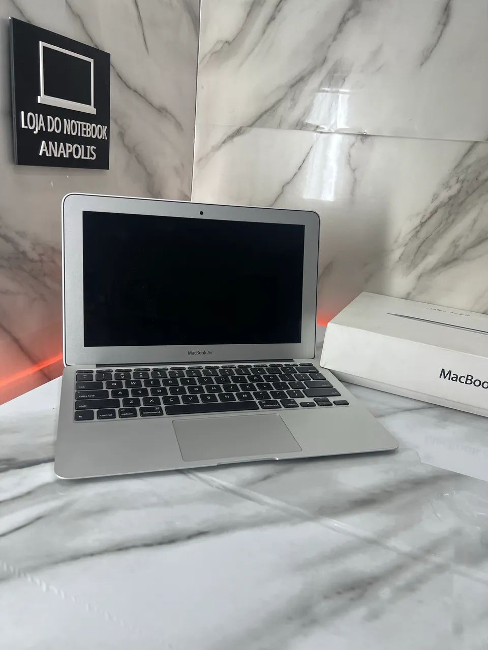 【箱付】MacBook Air 11インチ 2014 / 4GB / 128GB MacBook Air 11インチ（2014）Core i5 / 4GB / 128GB SSD | Pasocon Mania