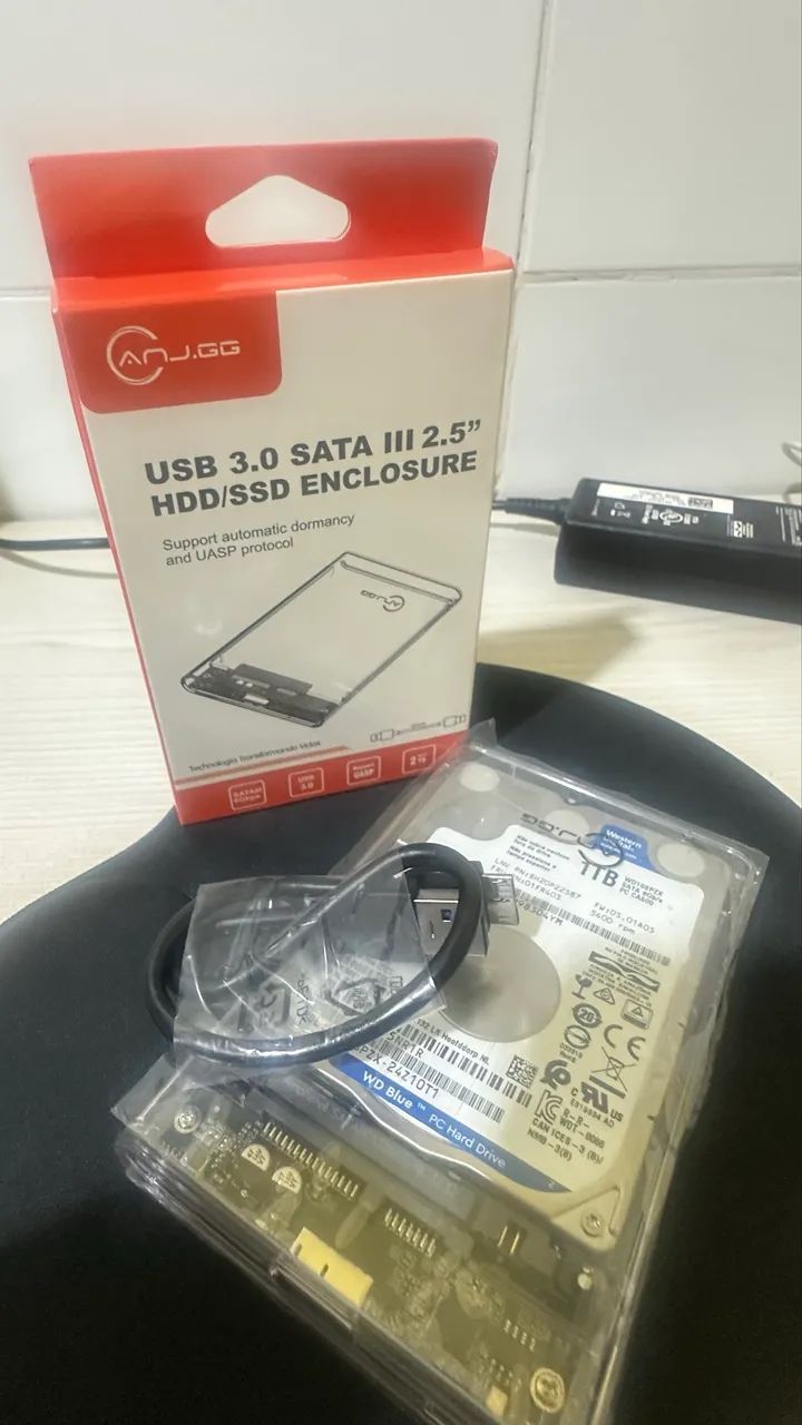 HD EXTERNO 1 TB USB 3.0 na caixa 