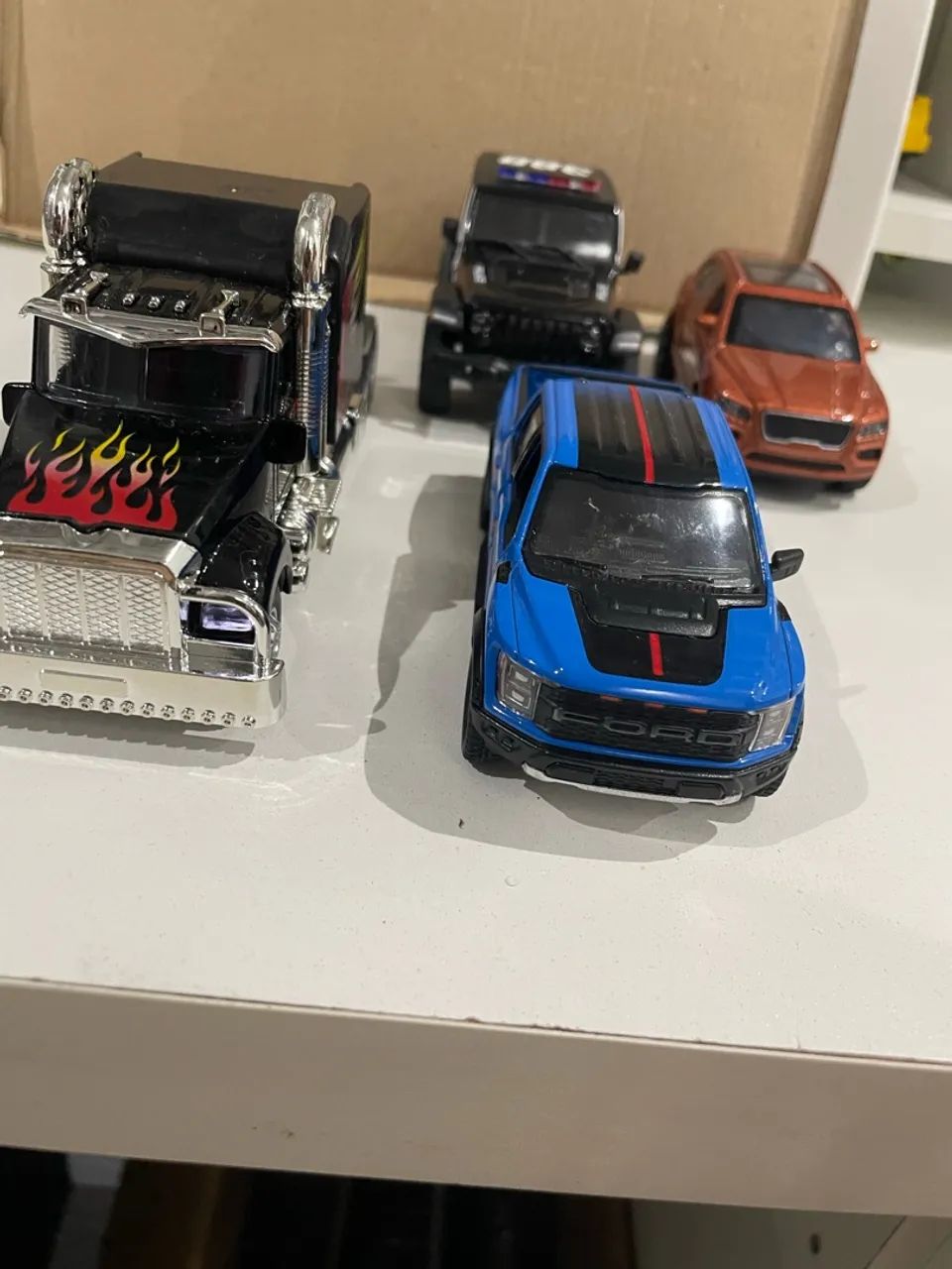 Lote 6 de miniaturas 1/32  - Foto 2