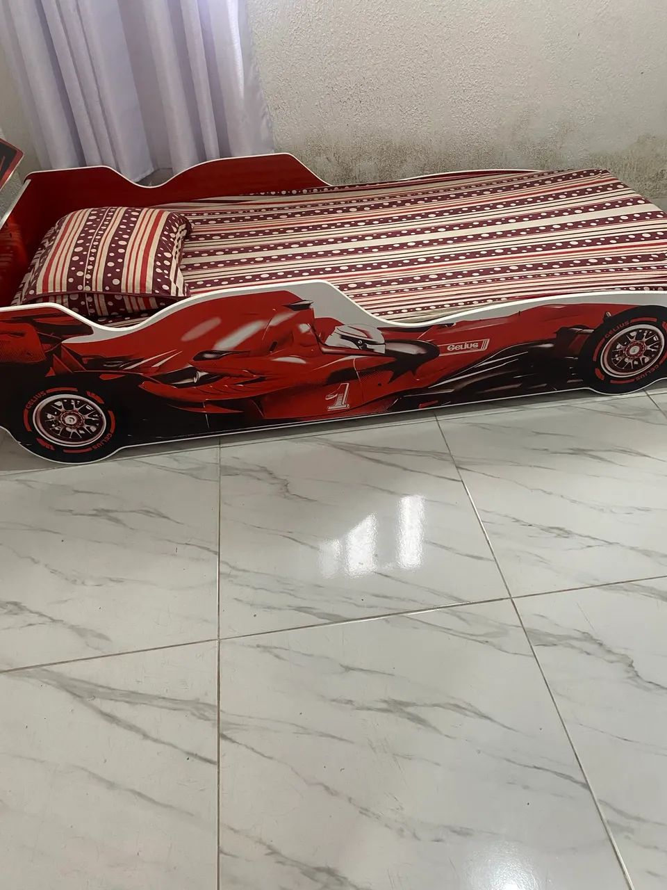 Vendo cama de carrinho semi nova - Foto 2