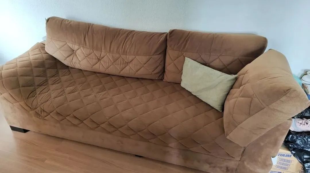 Sofá Marrom com Detalhes  - Foto 5