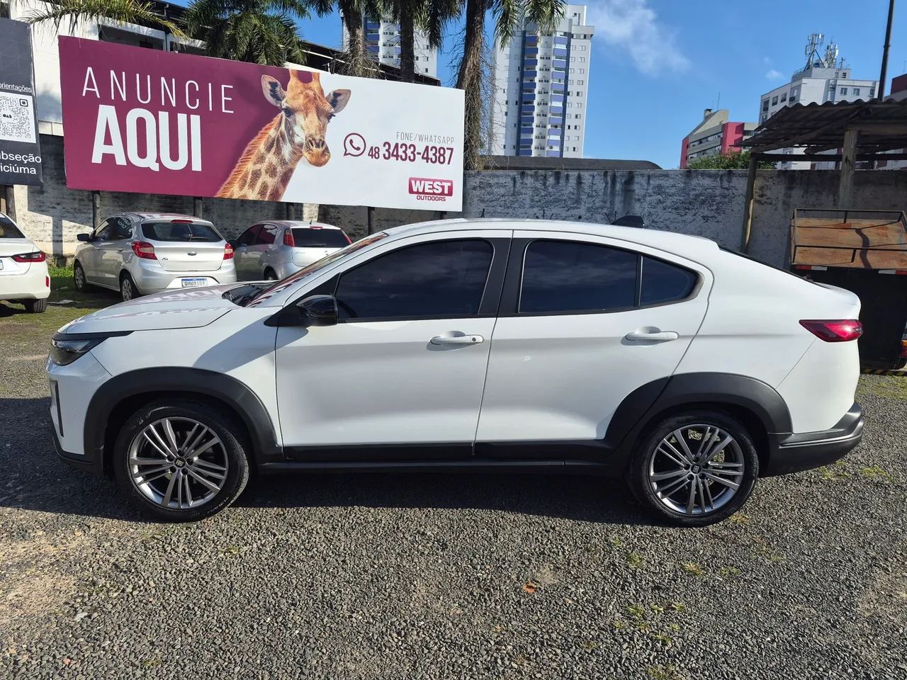 Fiat Fastback 1.0 200 Turbo Flex AUT 2024