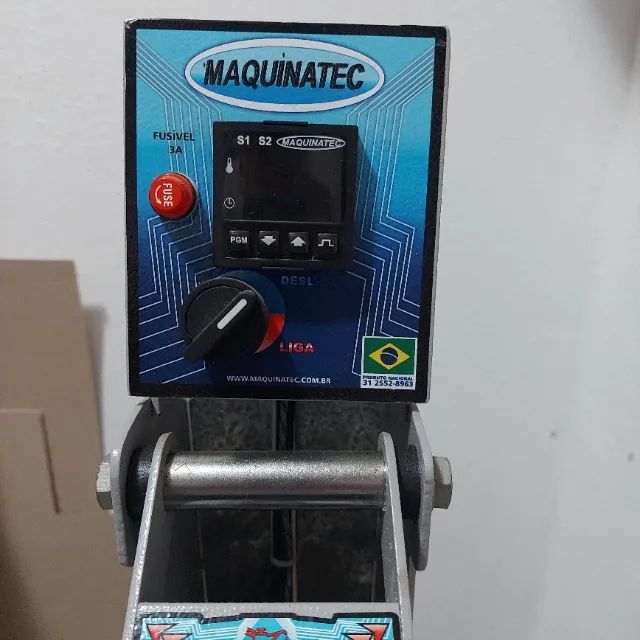 Prensa térmica Maquinatec 60x40 manual 127v completa com cavalete - Foto 4