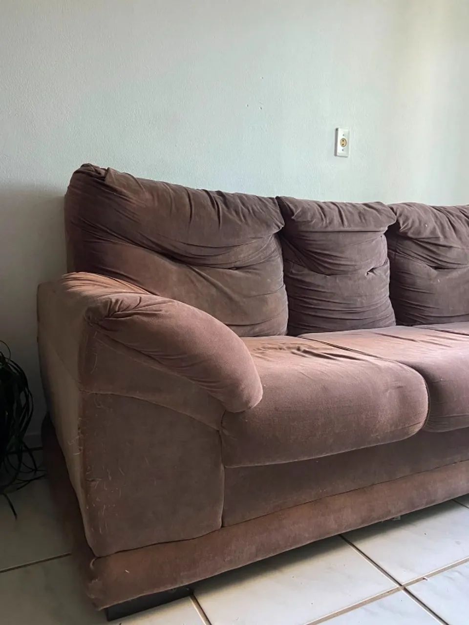 Sofá 3 lugares - Doa ção - Foto 2