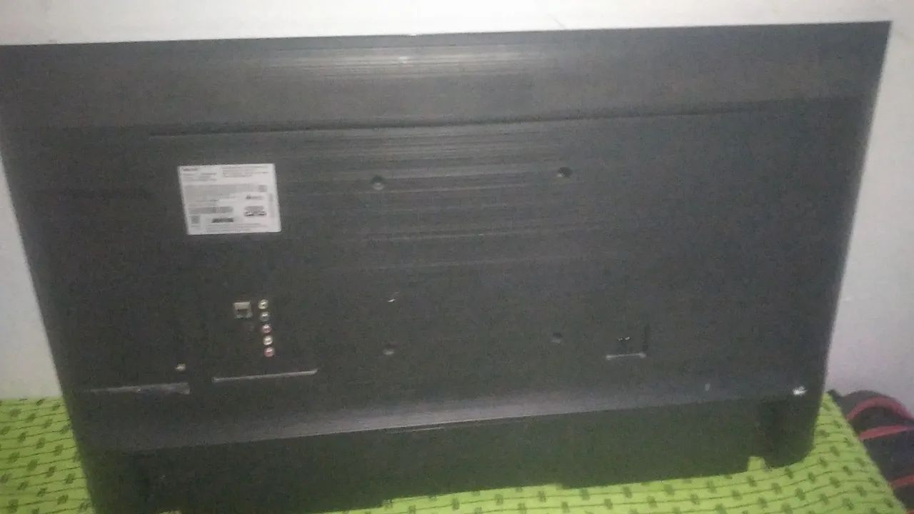 Tv sansung 43 com defeito
