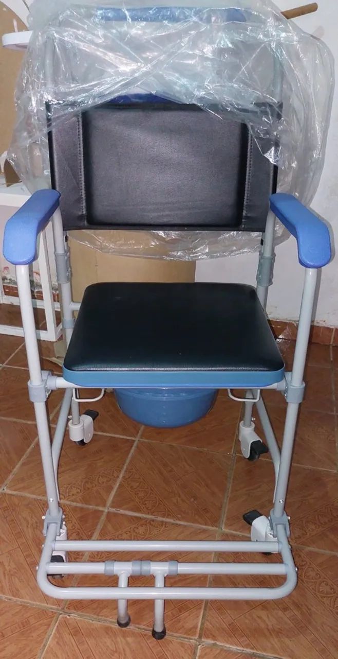 Banheira e cadeira de banho  - Foto 2