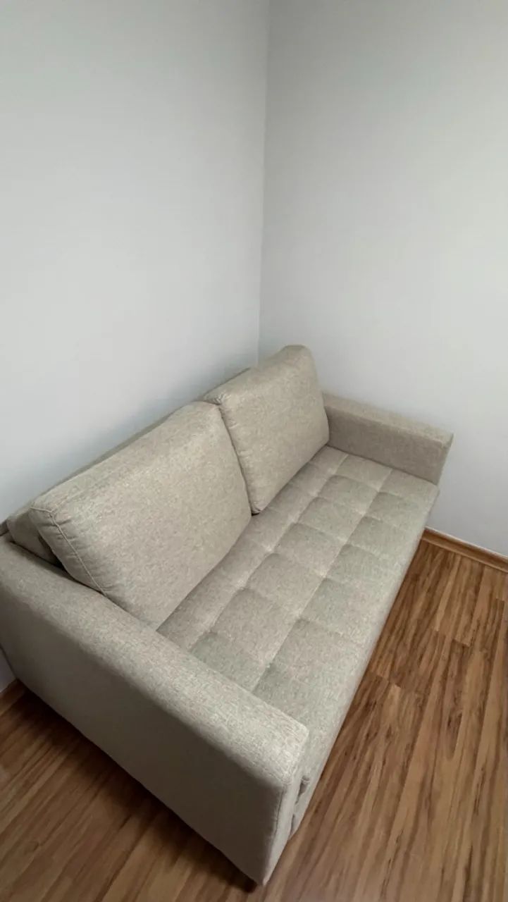 Sofá cama casal em linho - 6 meses de uso! - Foto 2