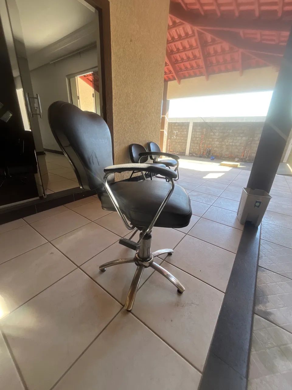 Cadeira para barbeiros - Foto 3