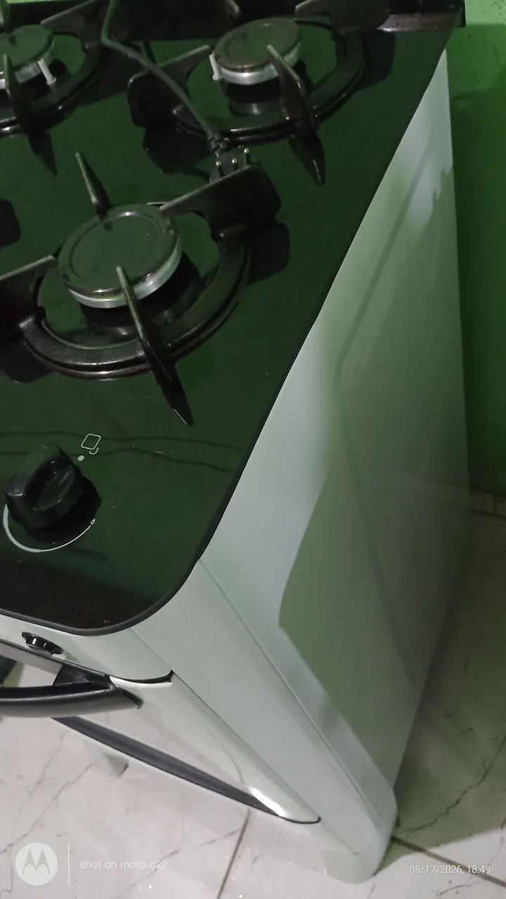 Fogão Esmaltec 4 bocas e forno Elétrico funcionando perfeitamente FAÇO ENTREGA  - Foto 3