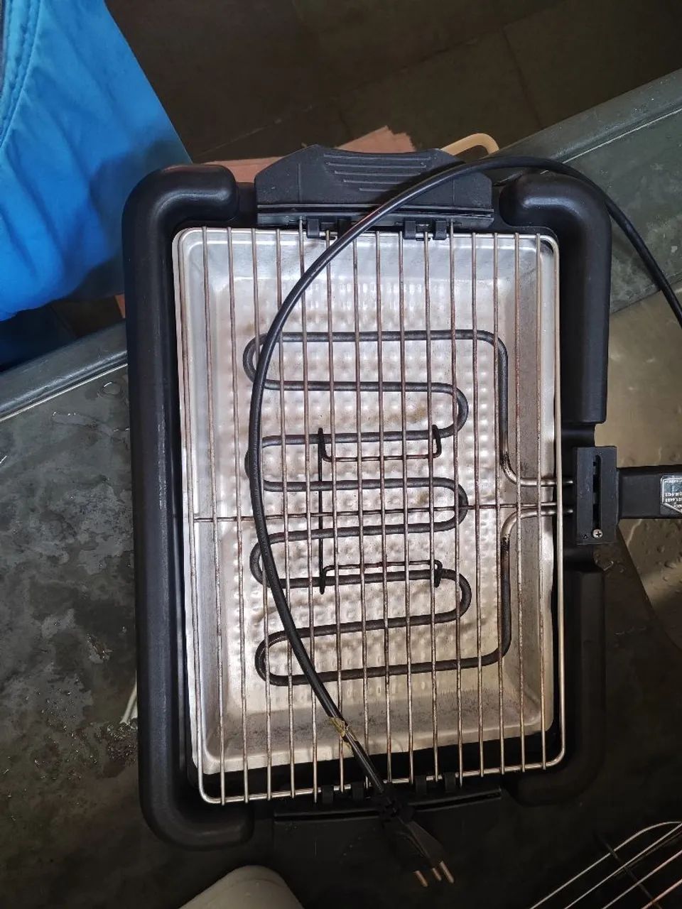 Churrasqueira elétrica 220v
