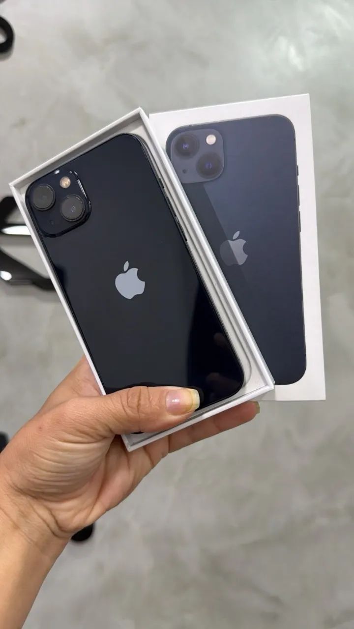 iPhone 13 Midnight 128GB (Com caixa + Nota e 3 meses de garantia)