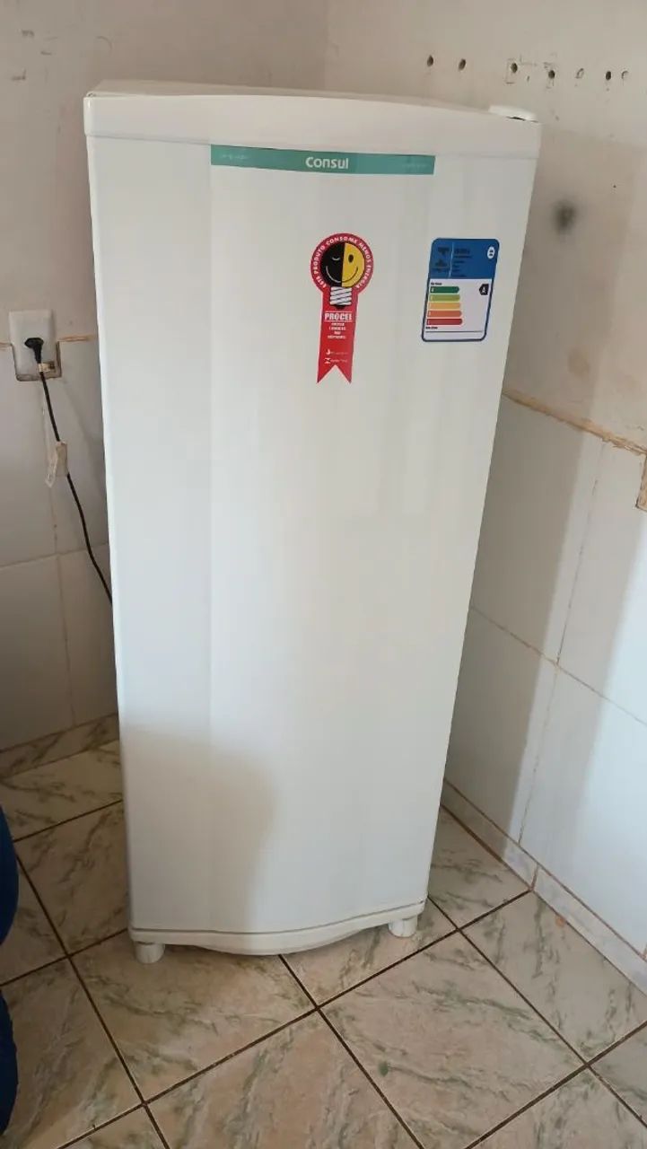 Geladeira consul Degelo 