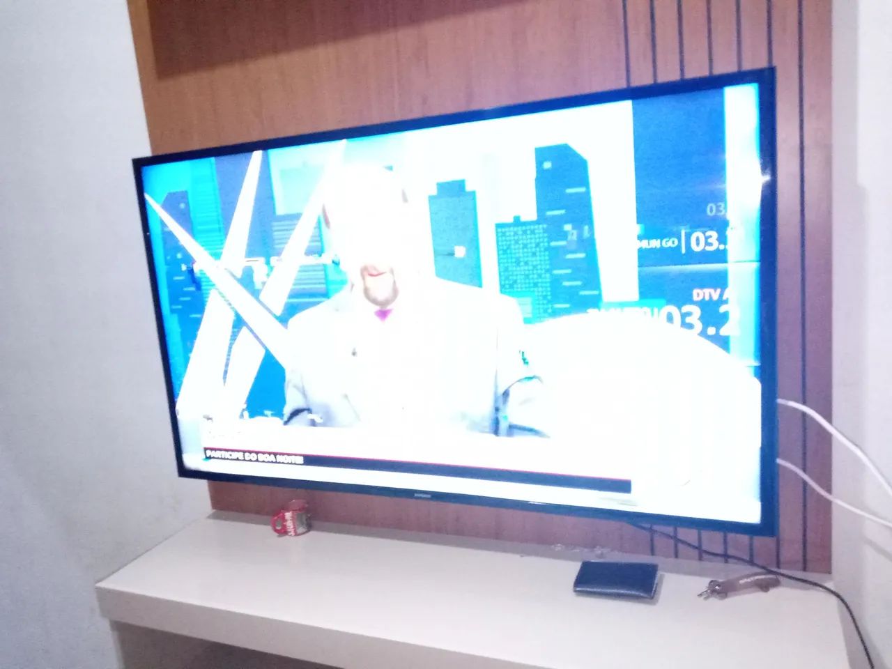 Tv  - Foto 2