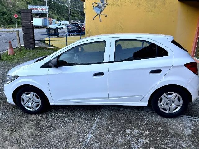Chevrolet Onix JOY Hatch 1.0 8V Flex Mec. 4P 2018