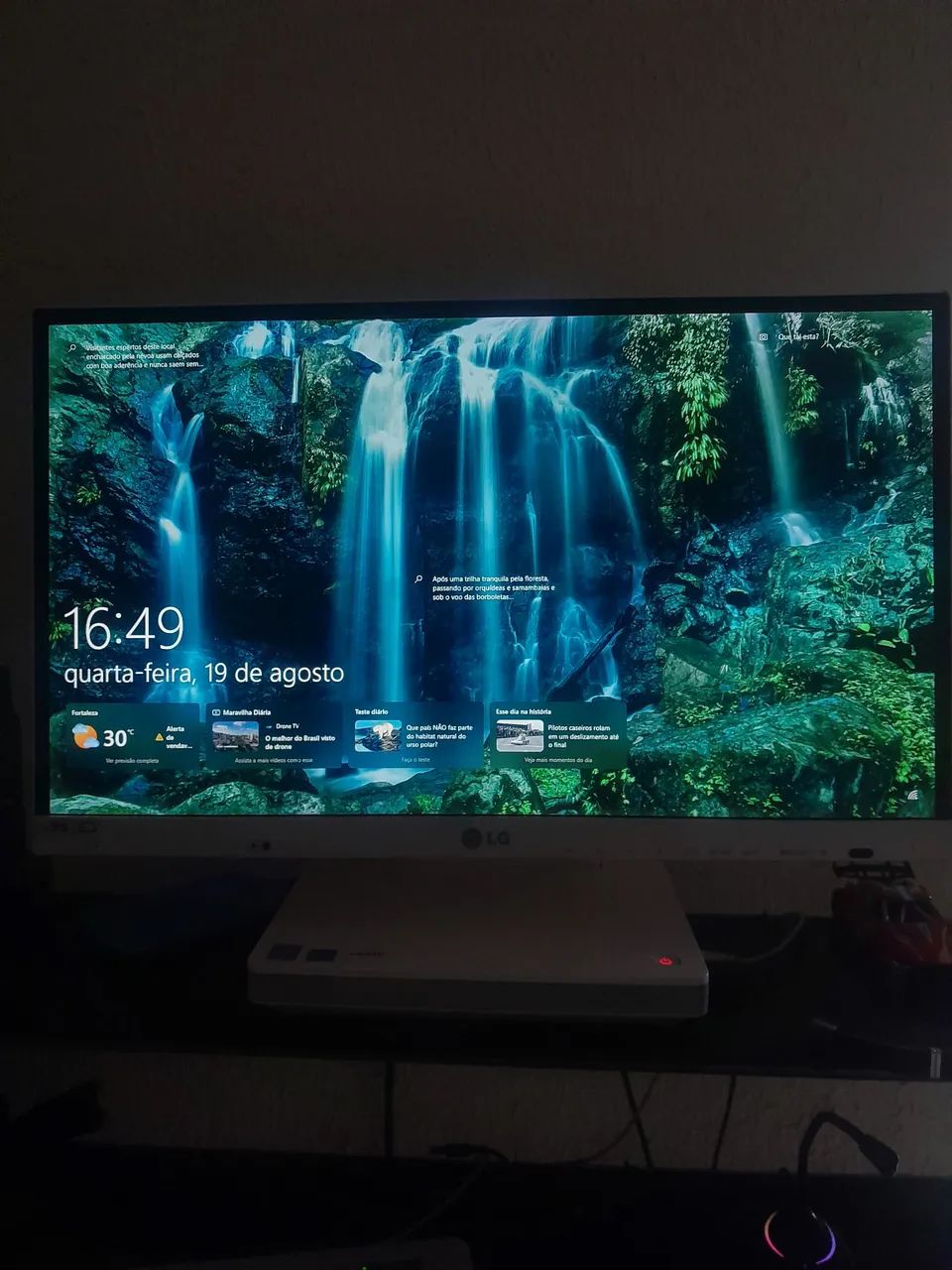 PC All in One LG 23v545 - Foto 4