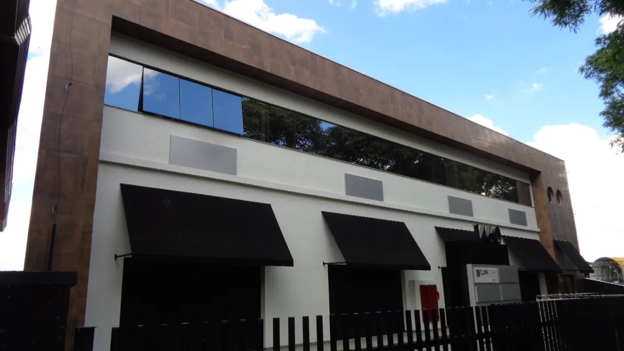 LOJA JÁ COM DIVISÕES E UMA ÓTIMA LOCALIZAÇÃO. - Foto 2