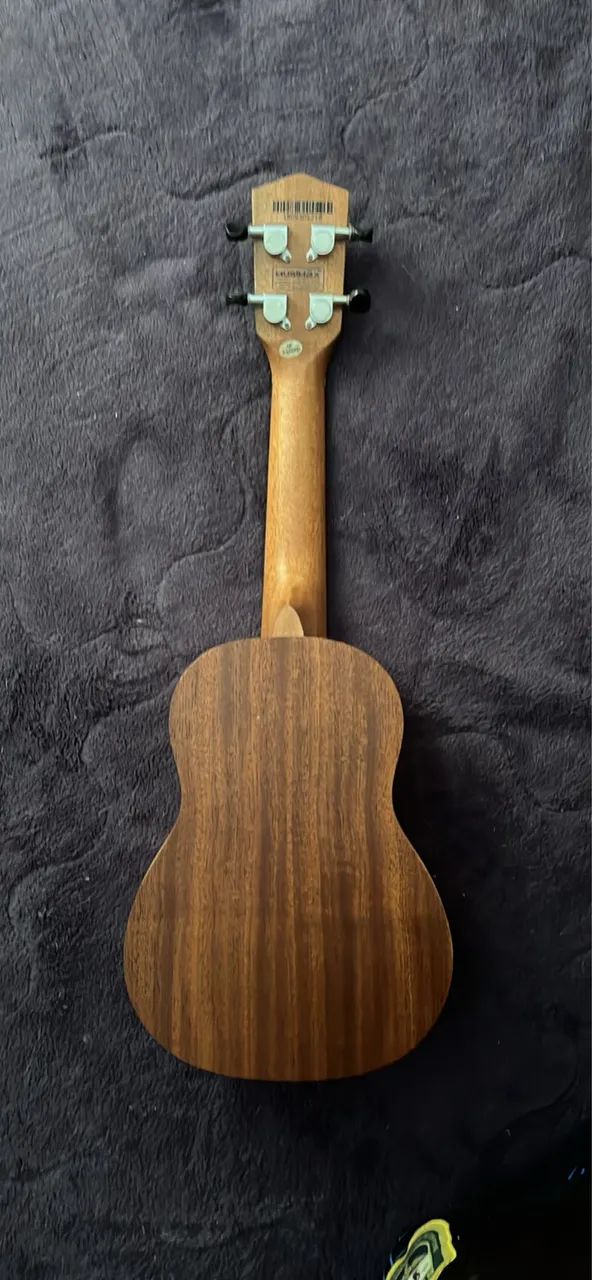 Vendo Ukulele StrinBerg - Foto 2