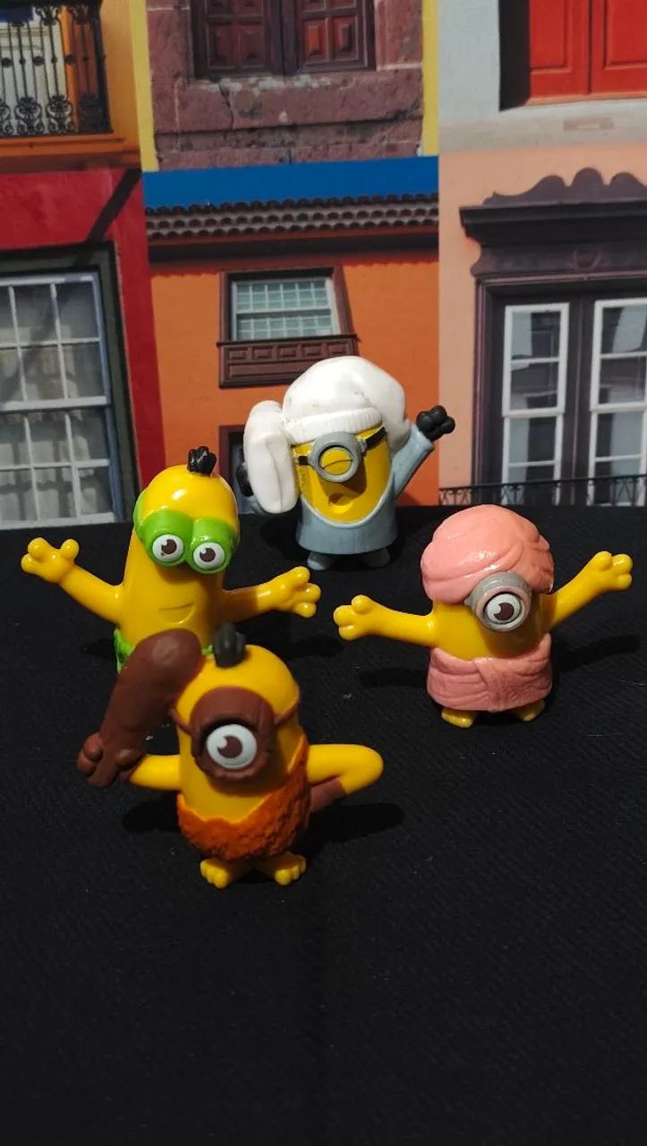 Minions Temáticos - Conjunto com 4 Miniatur