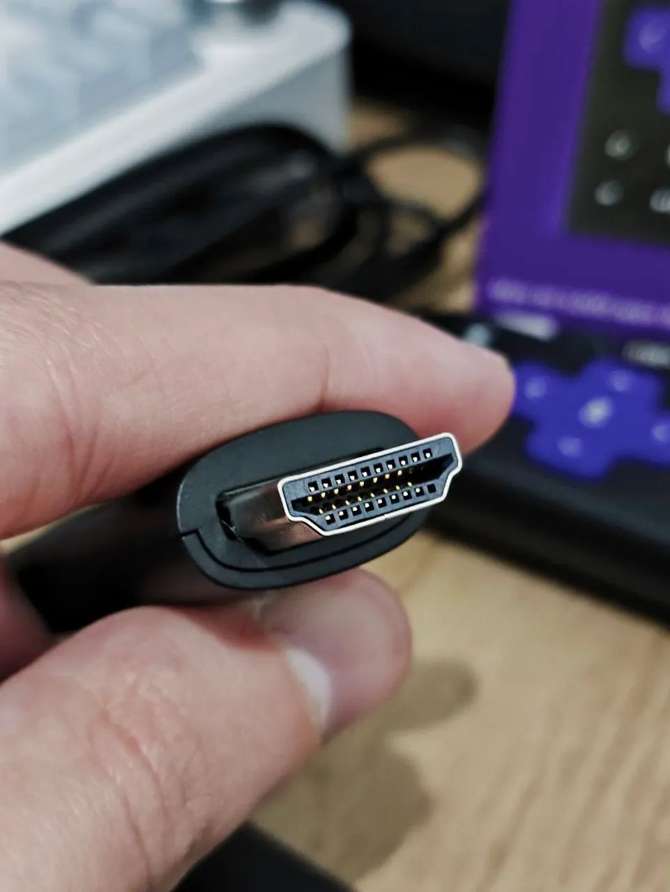 Roku Streaming Stick, Tv Box, transforma a Tv em Smart TV - Foto 3