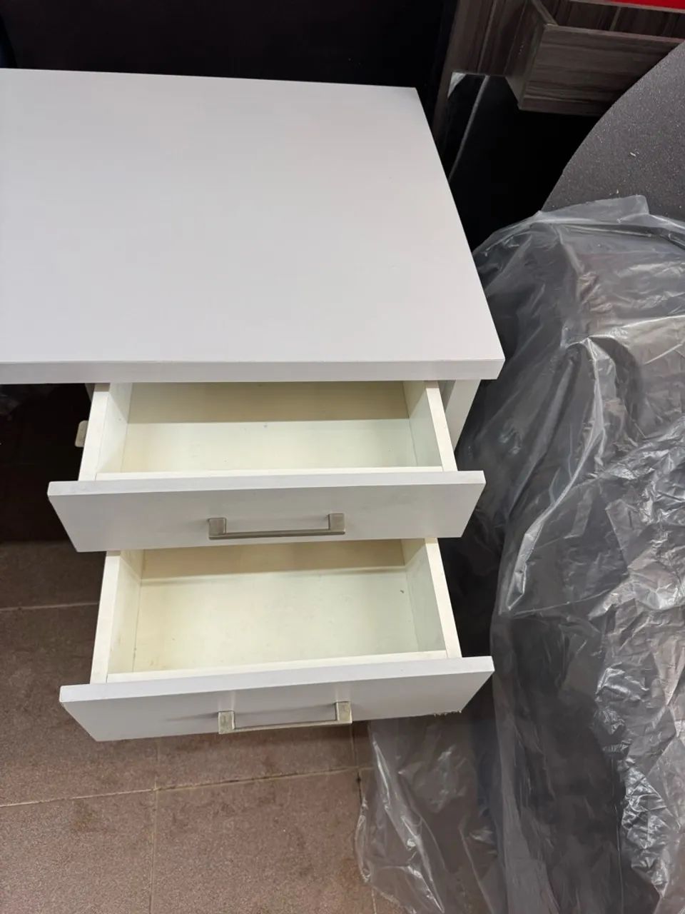 Mesa reta para escritório usada - Foto 5