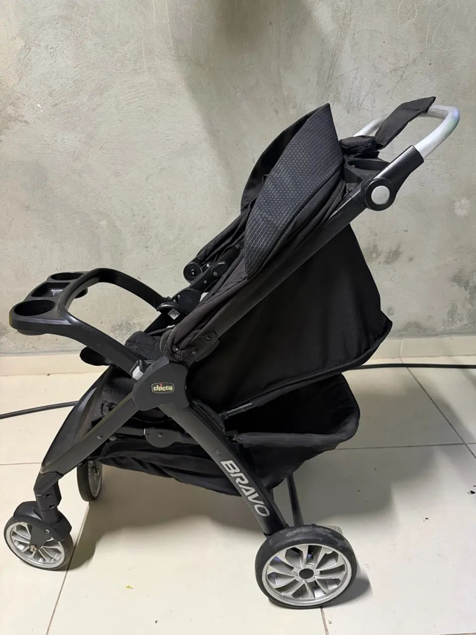 Bebê conforto + carrinho Chicco Bravo  - Foto 4