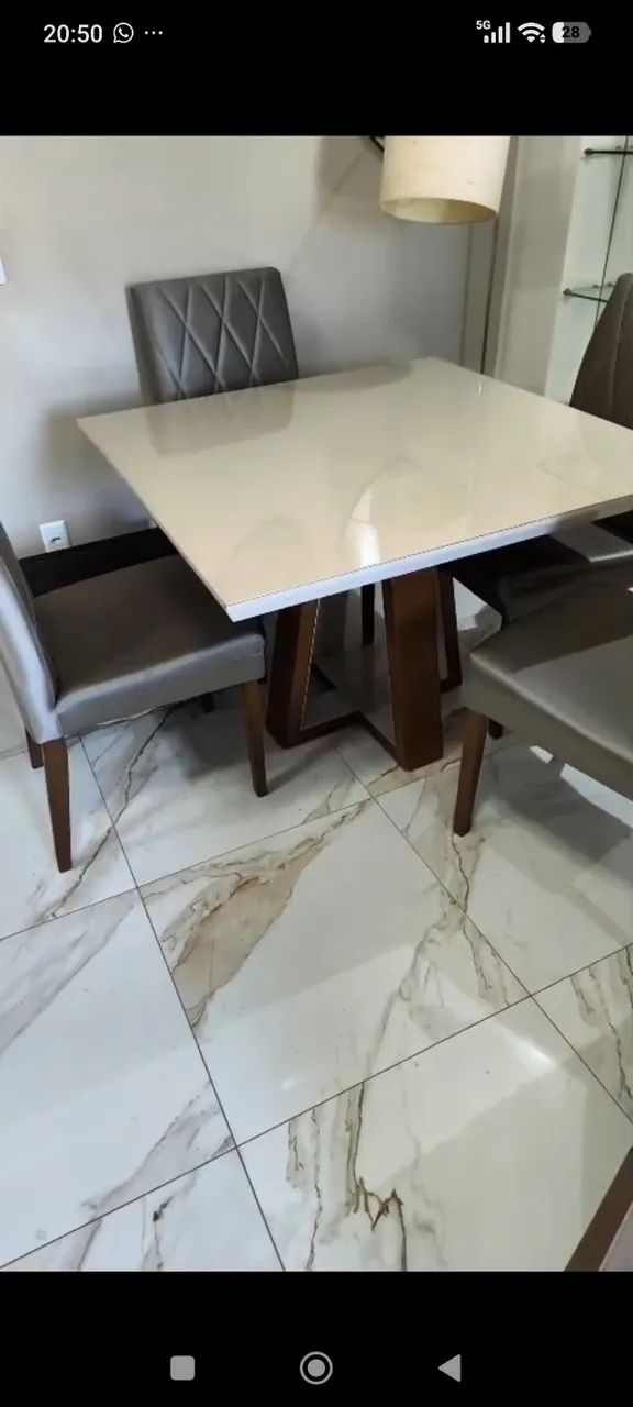 mesa de jantar quadrada com 4 cadeiras - Foto 3