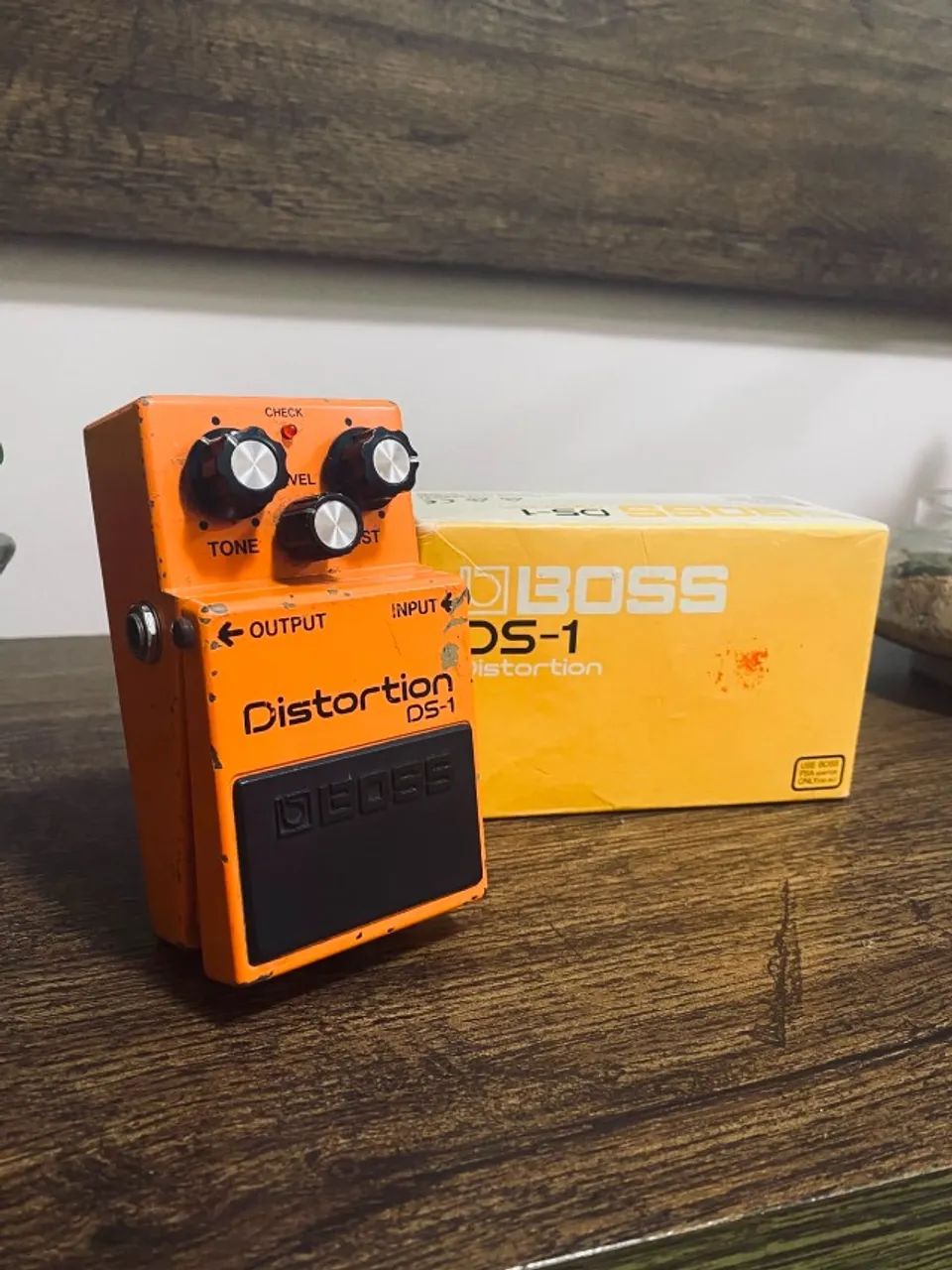 Pedal Boss DS-1 Distortion Original + Caixa - Foto 4