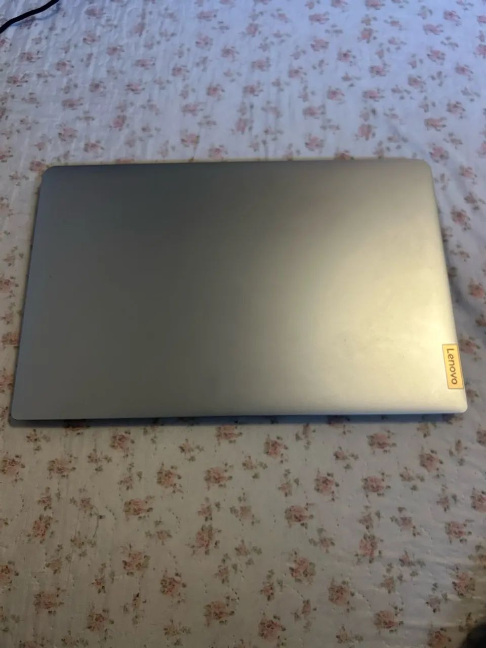 Vendo notebook Lenovo - Foto 2