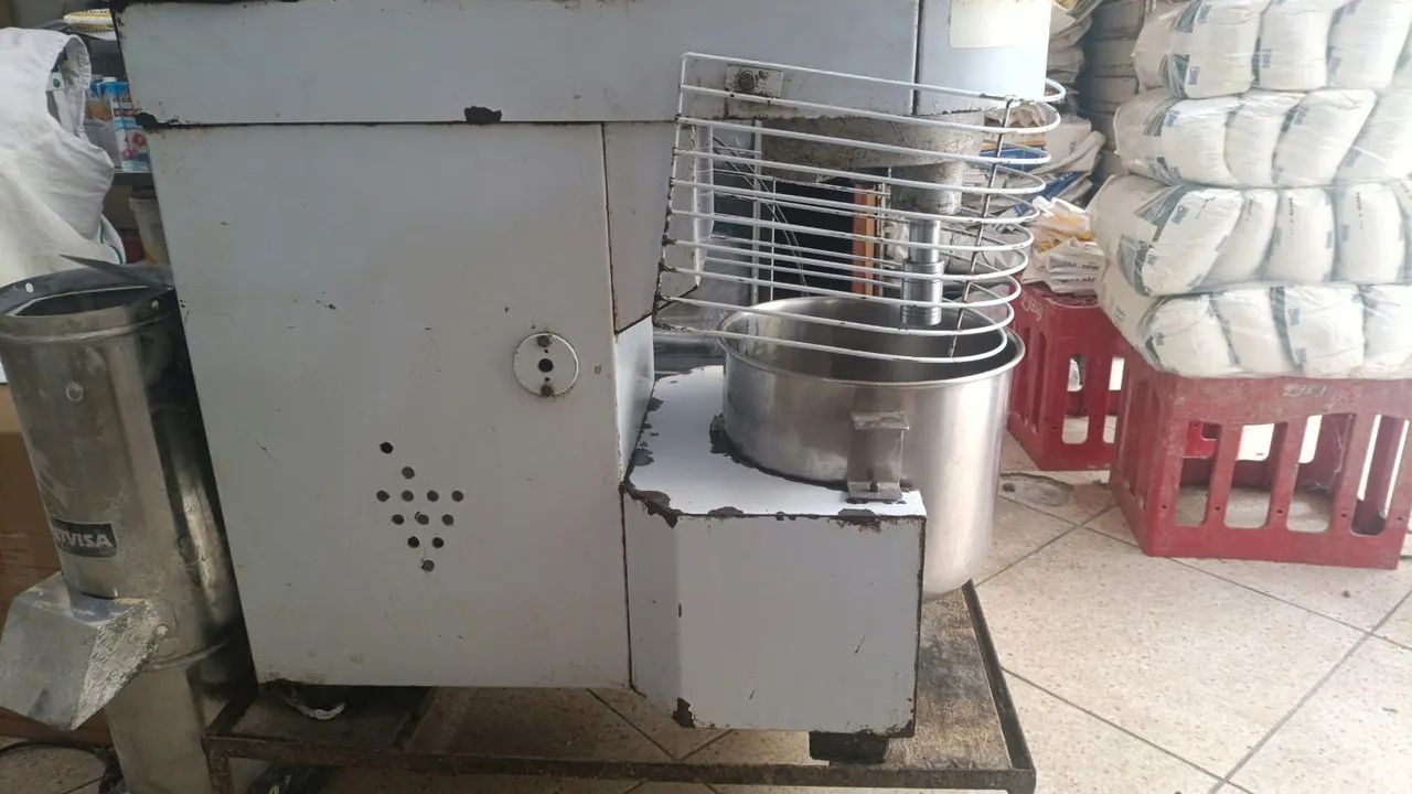 Vendo armários de cozinha completa com bancada  - Foto 4