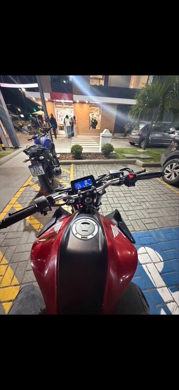 Cb 300 - Foto 2
