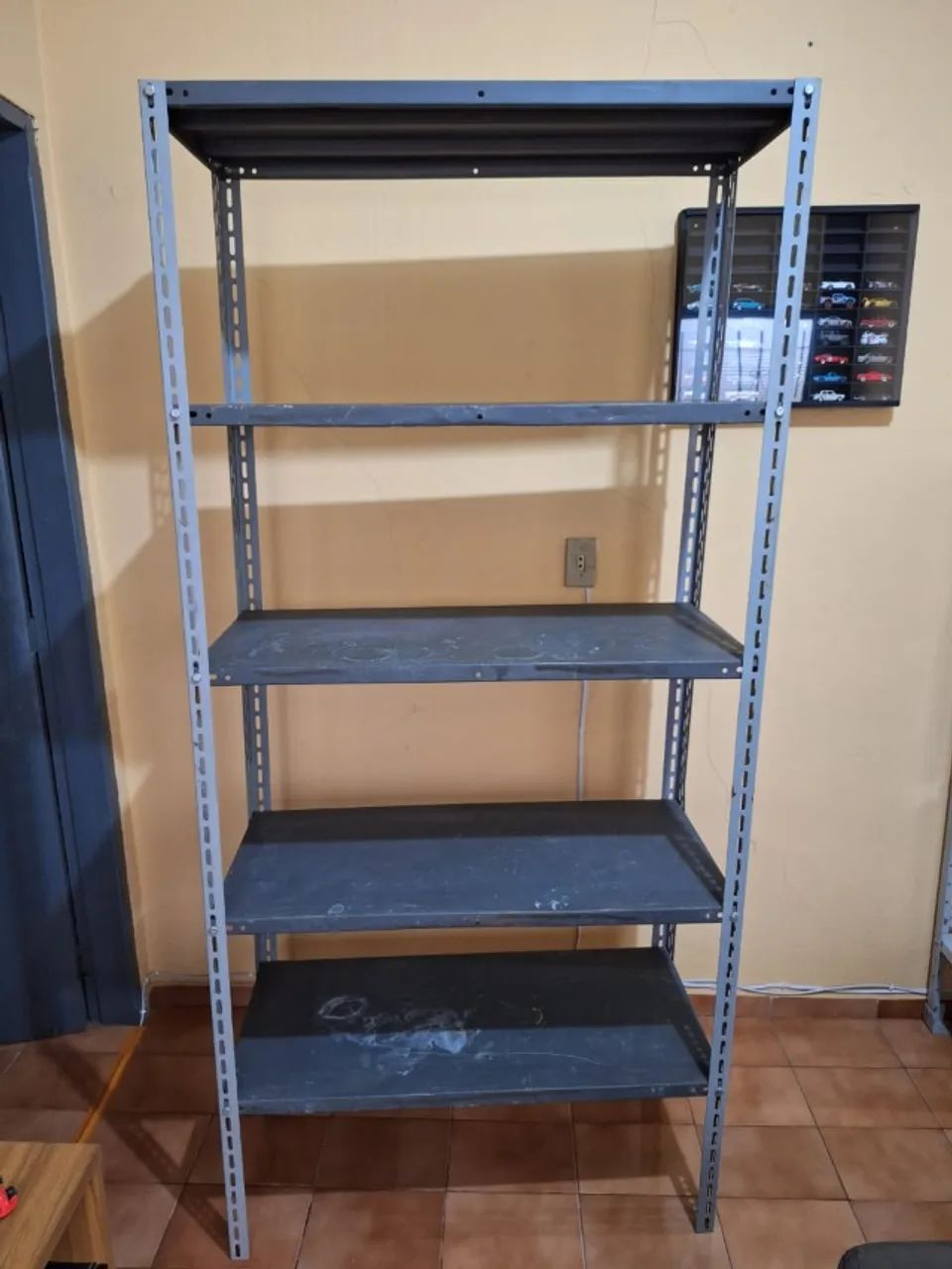 Prateleiras de aço - Foto 2