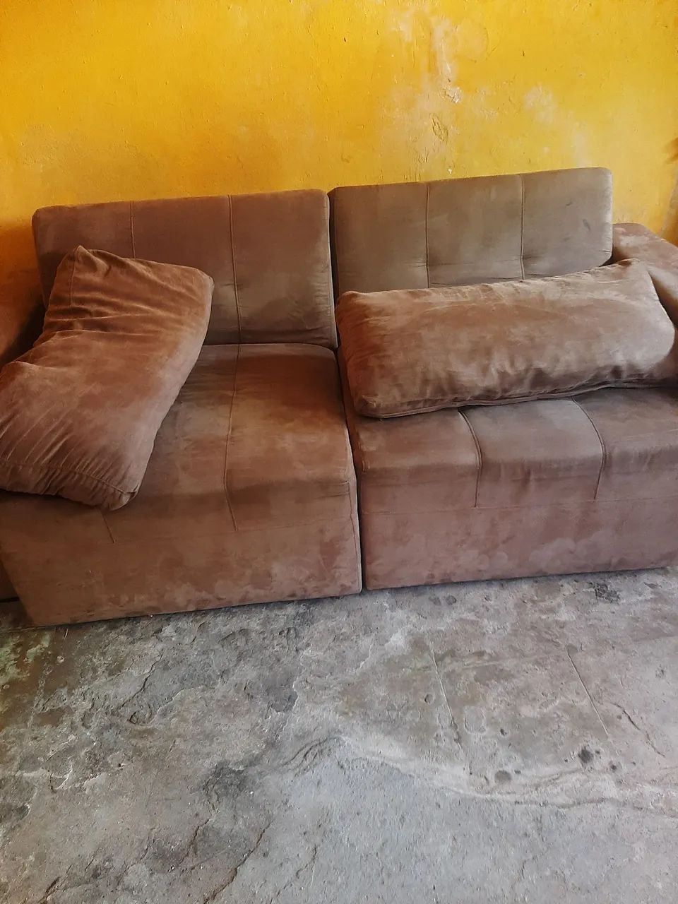 Vende-se sofá cama 