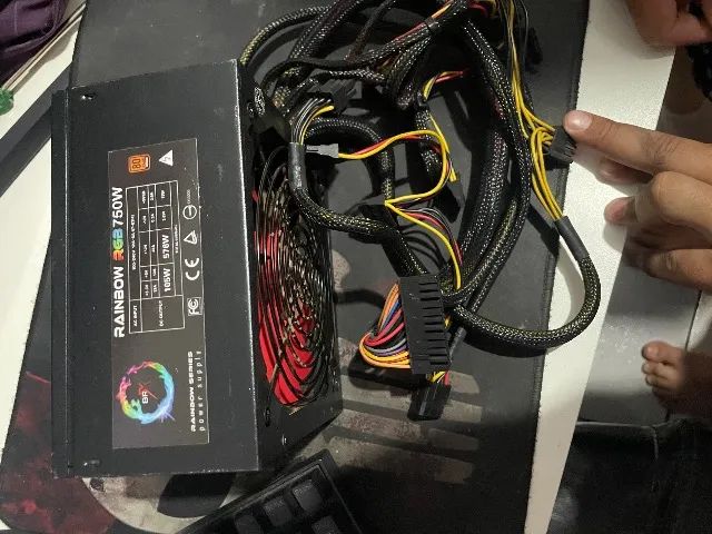 Fonte RAINBOW RGB 750w - Foto 3
