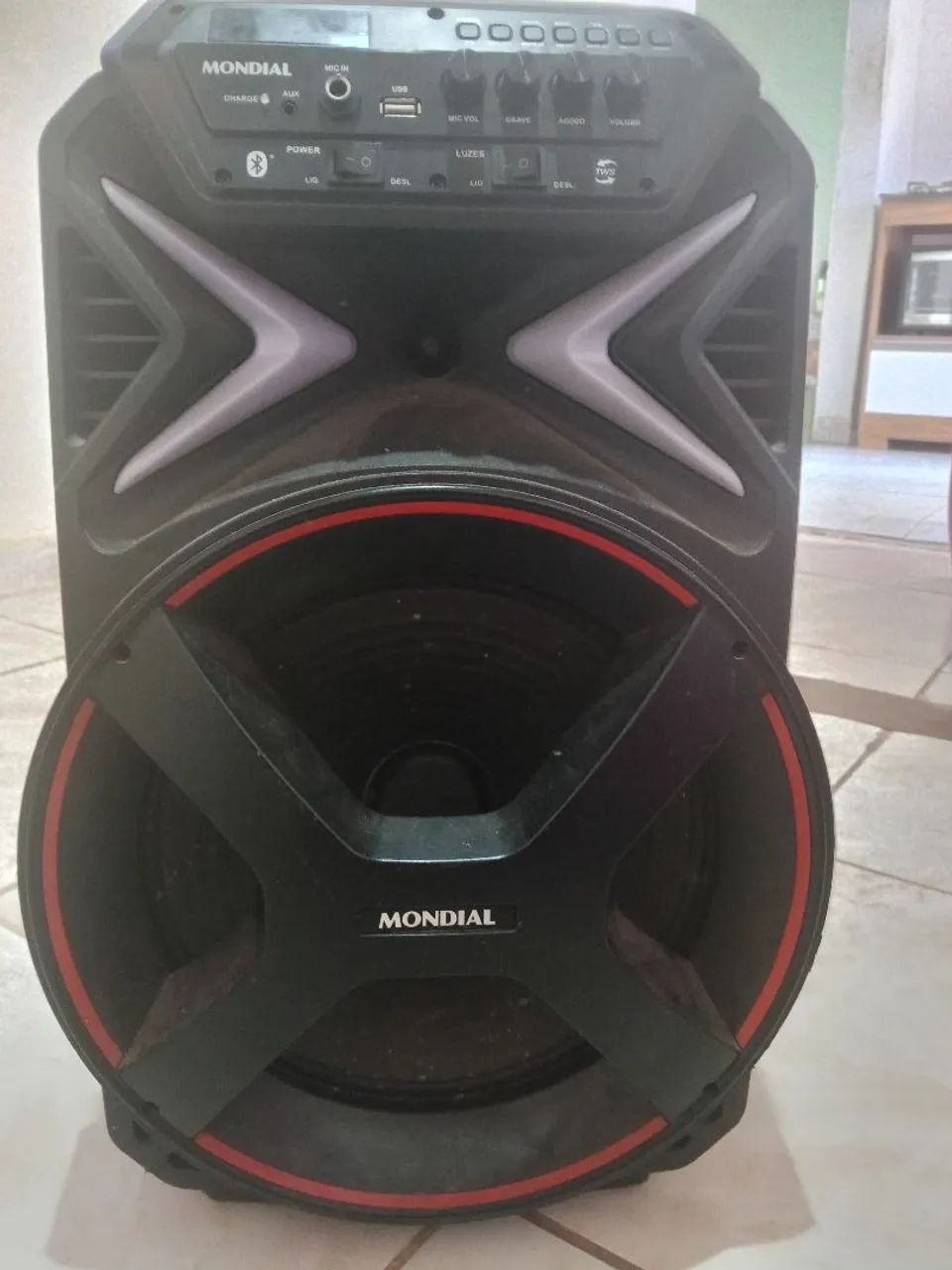 Vendo caixa de som mundial bluetooth 