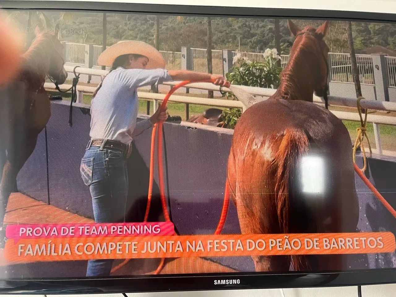 TV Samsung 32 polegadas  - Foto 2