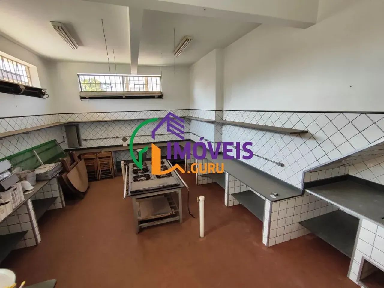 COMERCIAL - POMPEIA - SP