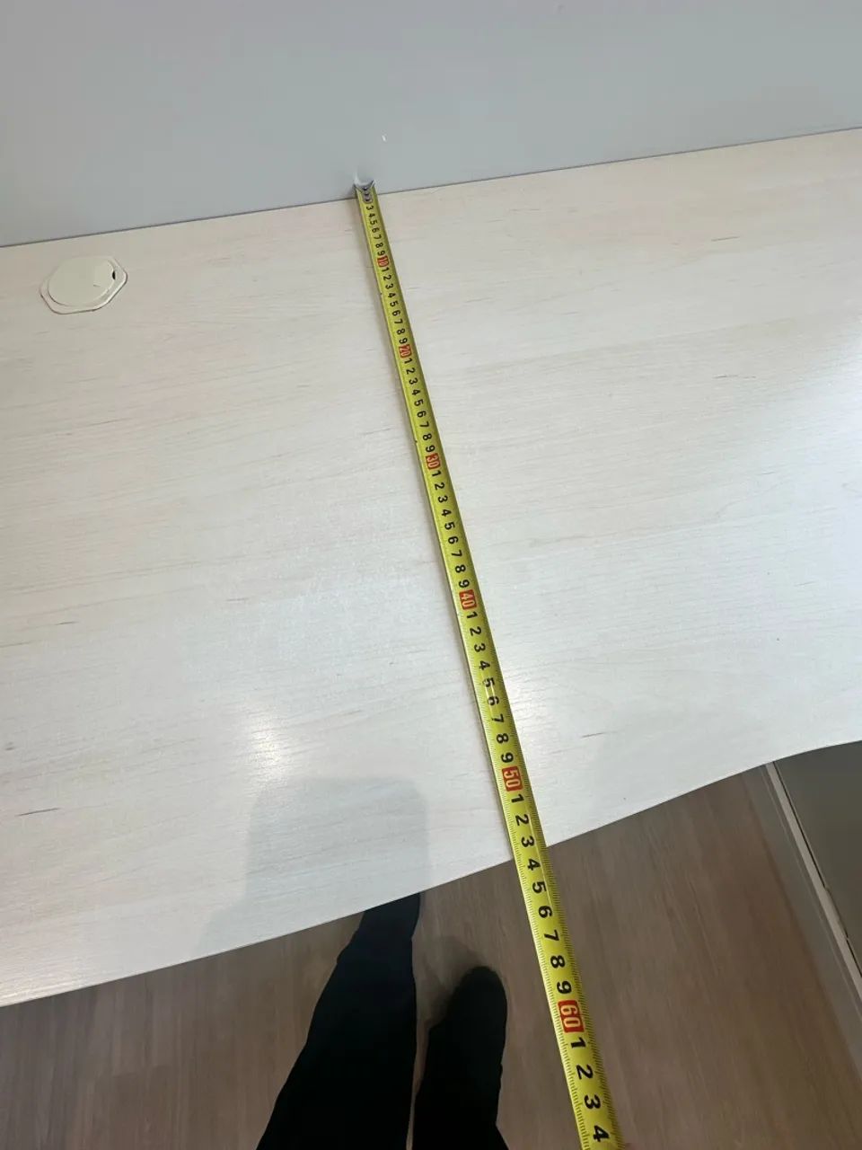 Mesa de Escritório Semi-Nova em MDF - Foto 4