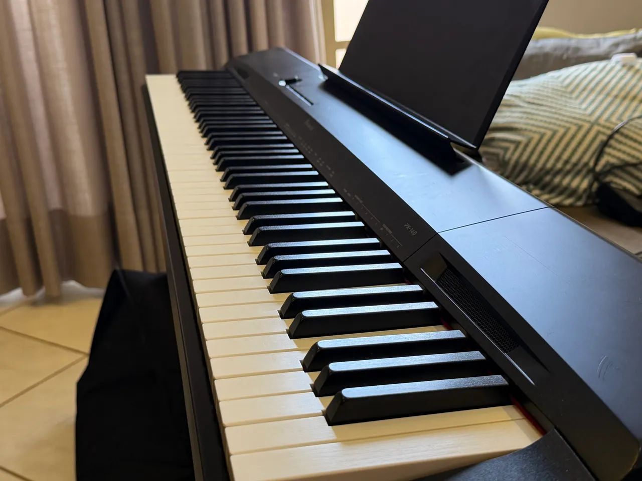 Piano digital - Casio PRIVIA PX-160 - Instrumentos musicais